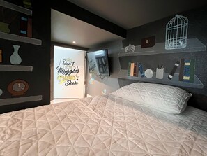 9 bedrooms, desk, iron/ironing board, free WiFi