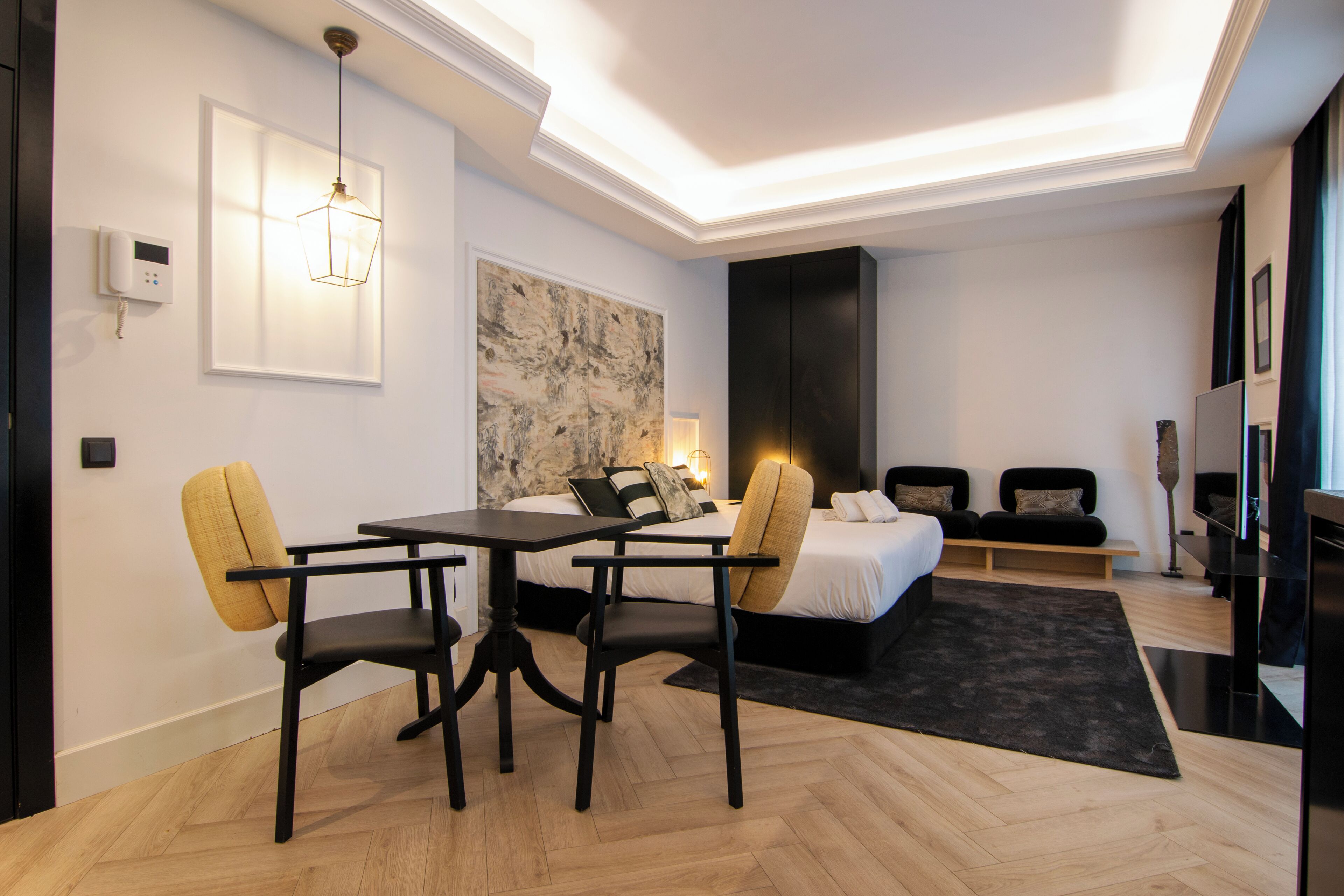 8T Avant-garde studio a stone's throw from Valencia City Hall