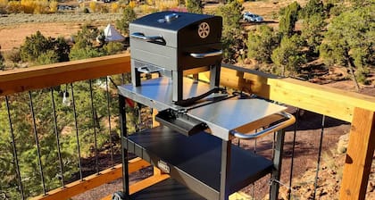 Covered Wagon-Butch Cassidy - Campsite