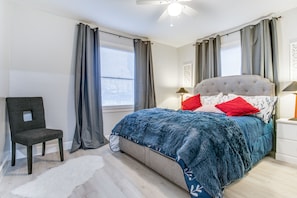 Room - Spacious 2 BR Fully Equipped Near Downtown/Galveston (Pasadena)