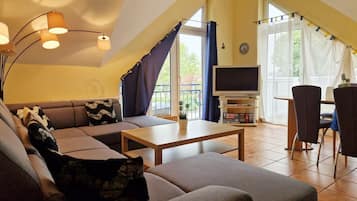 Fernseher, Stereoanlage