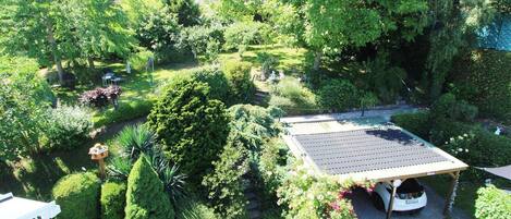 Jardines del alojamiento