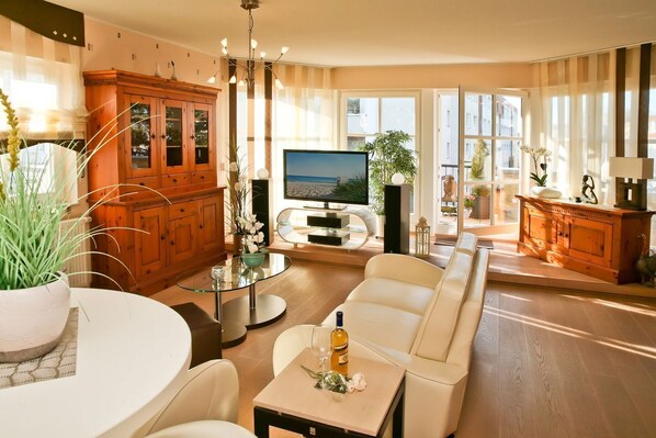 TV - Katharina - Welcome to the Katharina vacation apartment in Kühlungsborn (Kuehlungsborn)