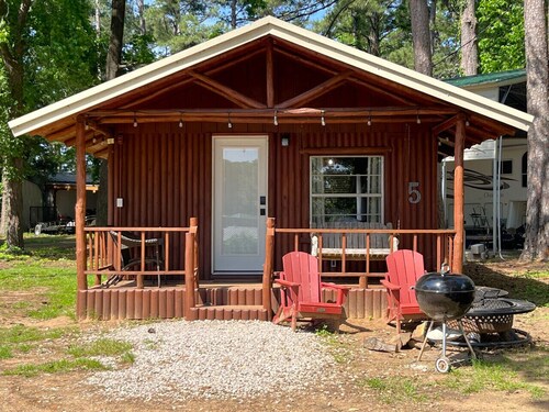 Cabin 5 Waterfront Cedar Cabin, Deck