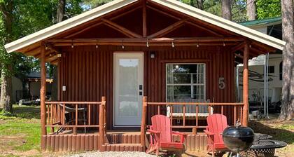 Cabin 5 Waterfront Cedar Cabin, Deck