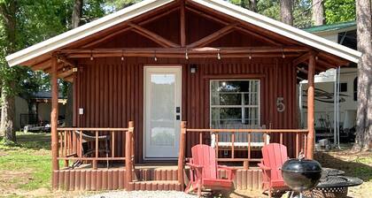 Cabin 5 Waterfront Cedar Cabin, Deck