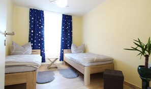 Unclassified image, 5 of 18, button