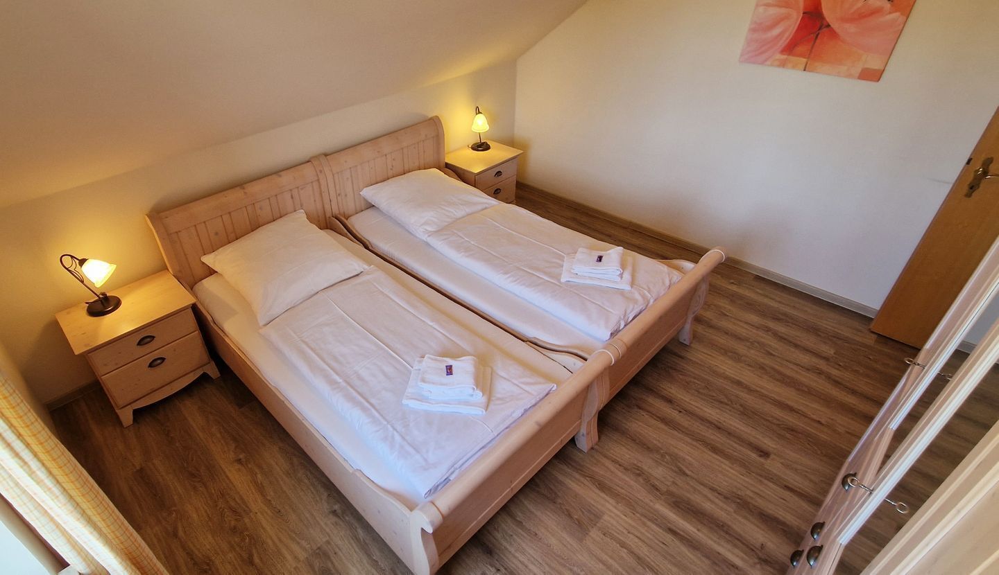 2 室のベッドルーム、WiFi