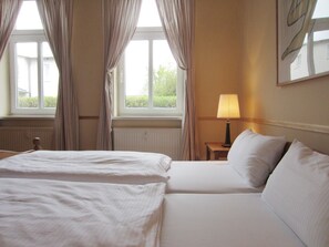 2 bedrooms, WiFi - Am Molli 2 - Cozy vacation apartment Am Molli 2 with terrace and WLAN in (Kühlungsborn)