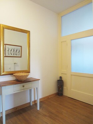 Interior - Am Molli 2 - Cozy vacation apartment Am Molli 2 with terrace and WLAN in (Kühlungsborn)