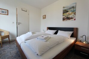 Uklassifisert bilde, 3 av 12, knapp