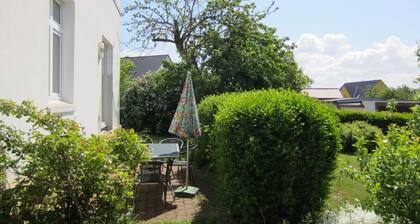 Ferienwohnung Röschen mit Balkon in Kühlungsborn - Haus Sonnenröschen