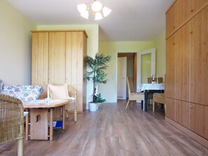 Unclassified image, 4 of 22, button - Welcome to the Marianne vacation apartment in Kühlungsborn - Cubanzestraße 43 (Kuehlungsborn)