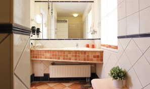 مجففات شعر، مناشف