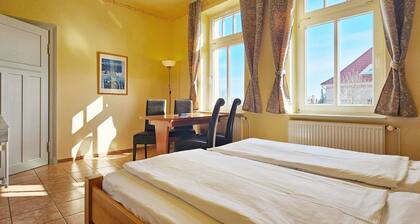 Vacation apartment Ostwind close to the sandy beach in Kühlungsborn - Haus Nordlicht