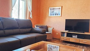 TV, DVD player, aparelho de som