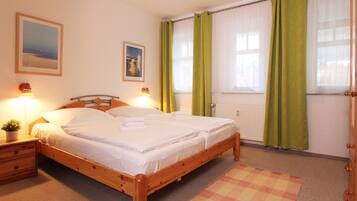 2 Schlafzimmer, Schreibtisch, WLAN