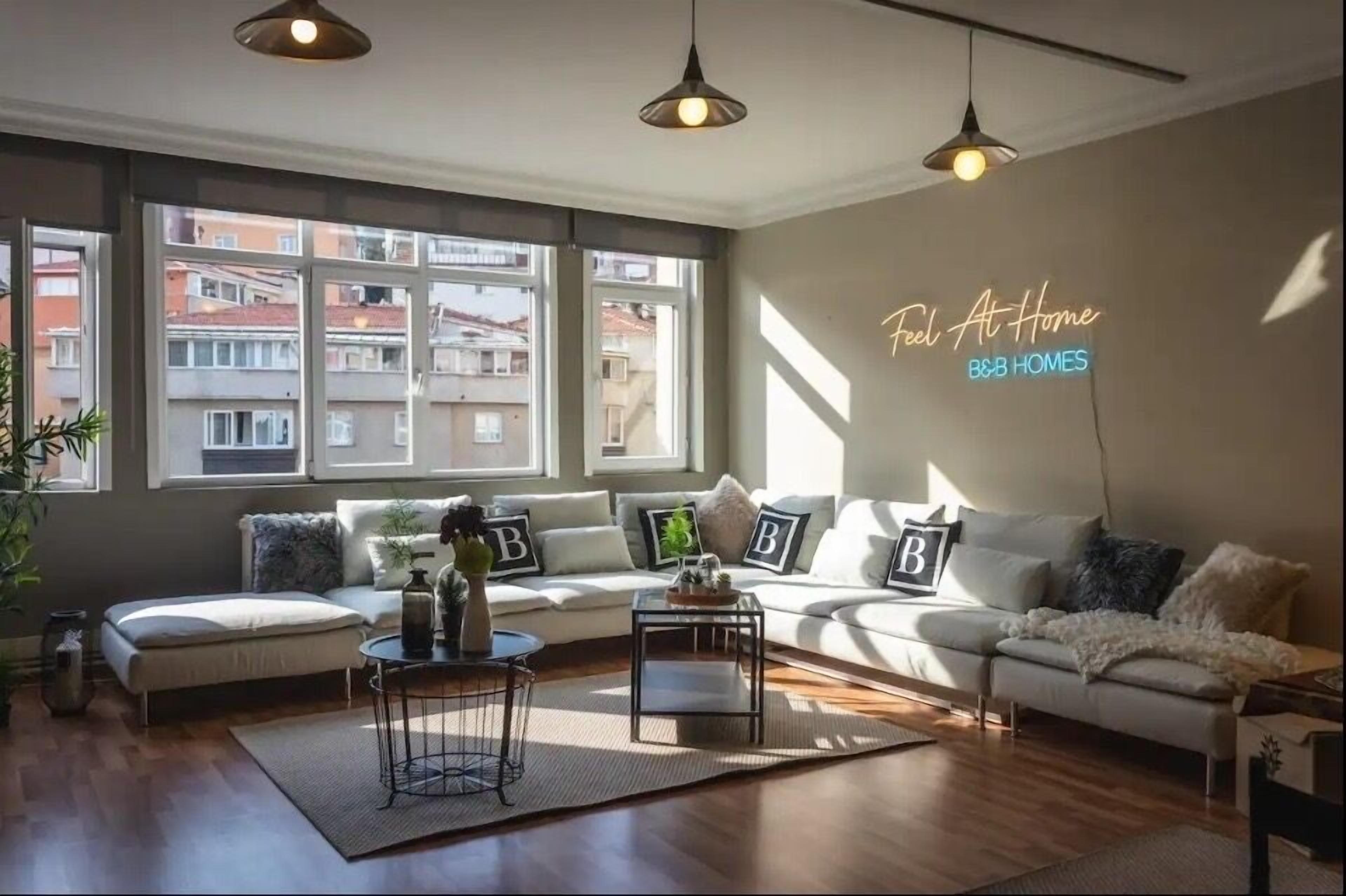 COMPLETELY NEW&FANTASTICALLY DESIGN DOWNTOWN HOME