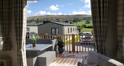 Beautiful 2-Bed Lodge Ribble Valley Clitheroe