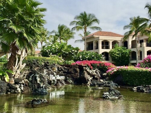 Luxury Ground Floor Villa, Sunset/Ocean Views, Huge Lanai, 2 King MBR suites