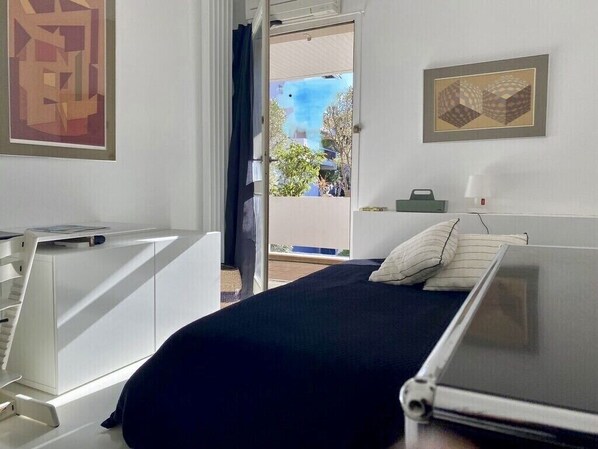 3 habitaciones, escritorio, cuna de viaje y wifi 