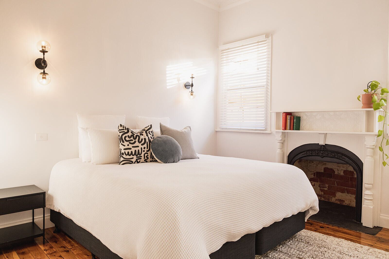 Casa Magnolia- Inner City Luxury + Holiday Comfort