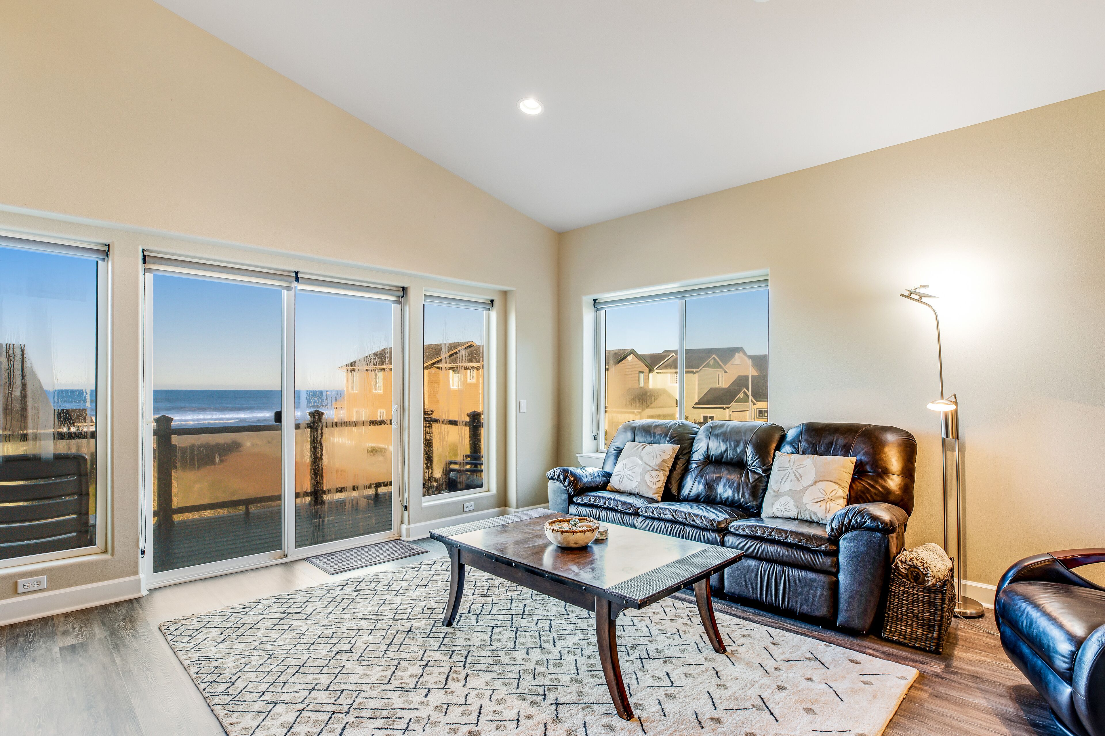 Ocean-view townhome with fireplace & W/D - easy beach access