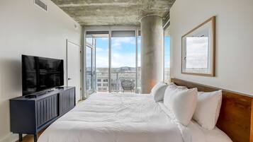 2 多间卧室、熨斗/熨衣板、上网接入、床单