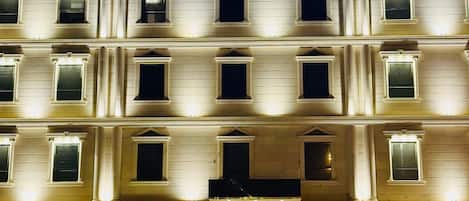 Fachada de la propiedad