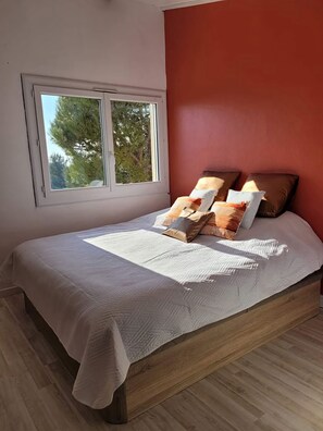 3 bedrooms, WiFi