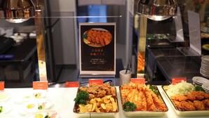 뷔페 아침 식사