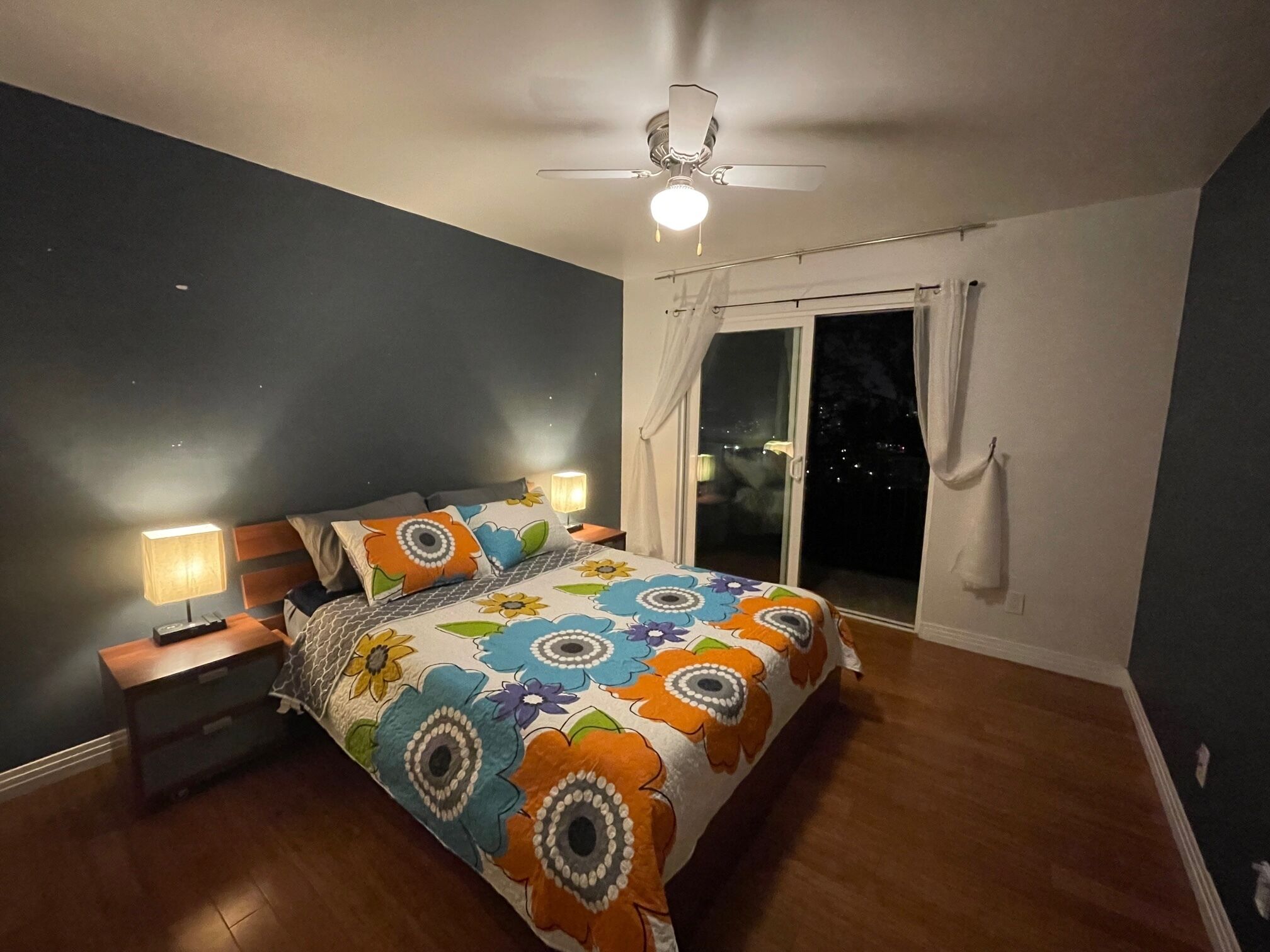 2 bedrooms, desk, iron/ironing board, free WiFi
