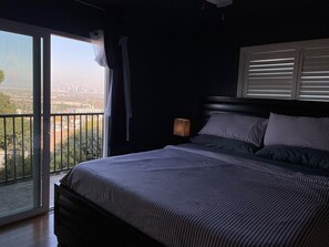 2 bedrooms, desk, iron/ironing board, free WiFi - Enjoy Panoramic Scenic Views of Los Angeles, Close to the Beach and SOFI stadium (Los Angeles)