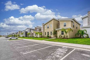 Exterior - SPECIAL WINTER REDUCTIONS/CHAMPIONS GATE RESORT - 9 Bed , 5 bath (Davenport)