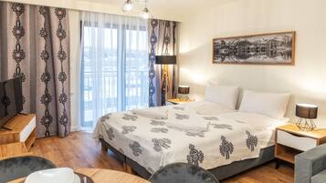 Suíte estúdio (H7) | Espaço de trabalho para notebook, ferros/tábuas de passar roupa