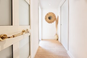 Interior - Maison Garibaldi - Camera Matrimoniale n.3 (Cagliari)