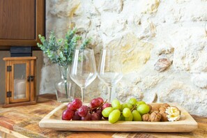 Alimentos y bebidas