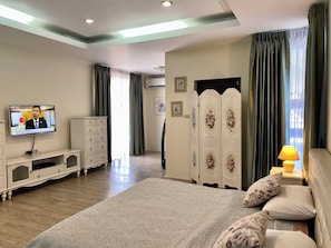 Familienvilla | 4 Schlafzimmer, Bügeleisen/Bügelbrett, kostenloses WLAN, Bettwäsche