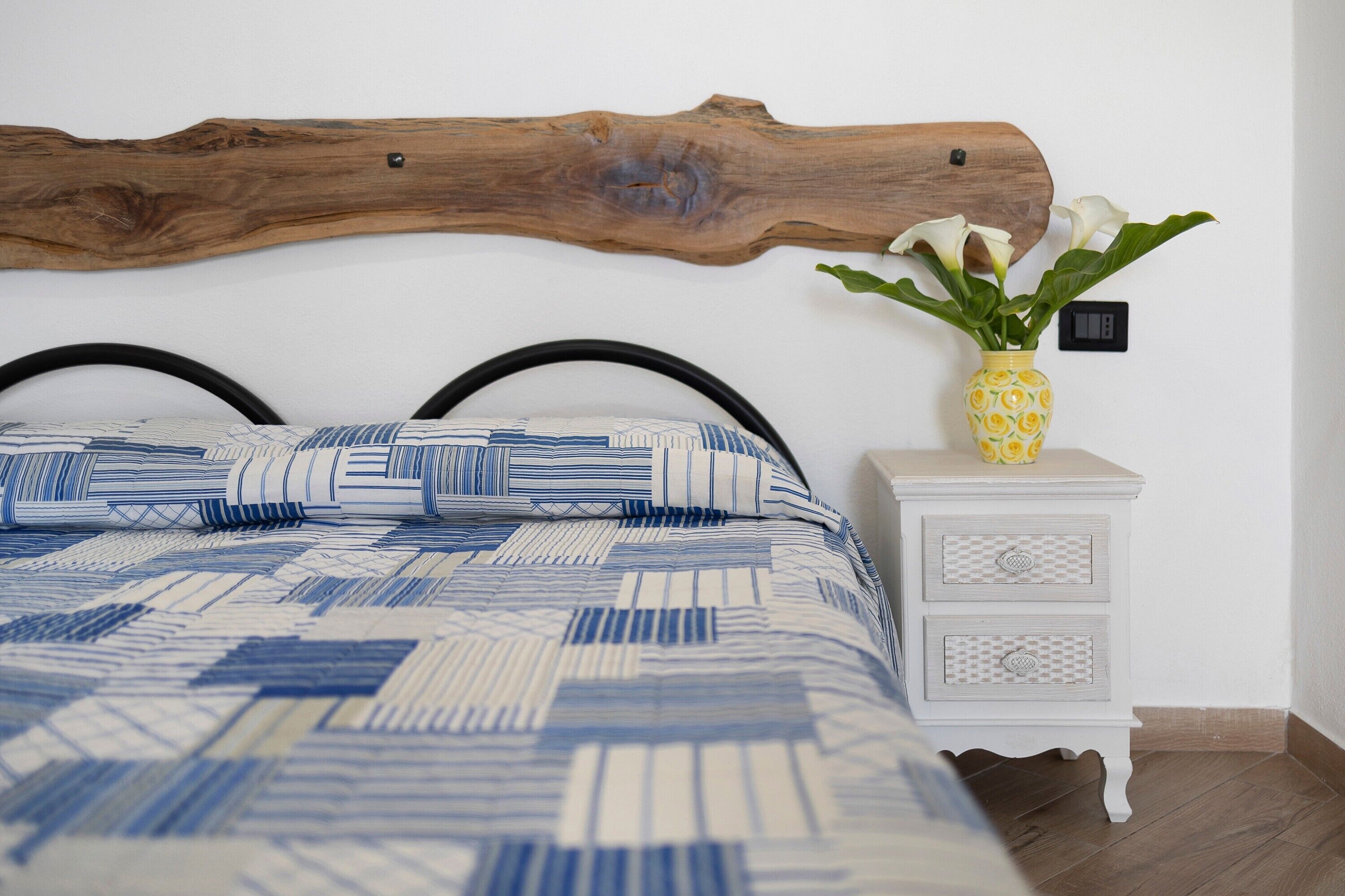 1 Schlafzimmer, Bügeleisen/Bügelbrett, Bettwäsche