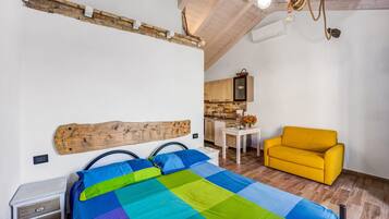 1 bedroom, iron/ironing board, WiFi, bed sheets