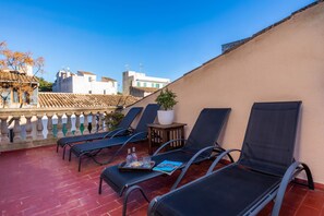 Terrace/patio - Holiday Home 'Costa den Blau' close to the Beach with Balcony, Terrace & Wi-Fi (Porto Cristo)