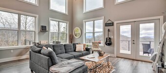 Scenic Hillside Cabin in Sylva w/ Hot Tub & Views!