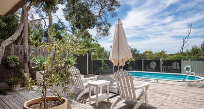 Preston Alfresco Poolside Retreat Rye