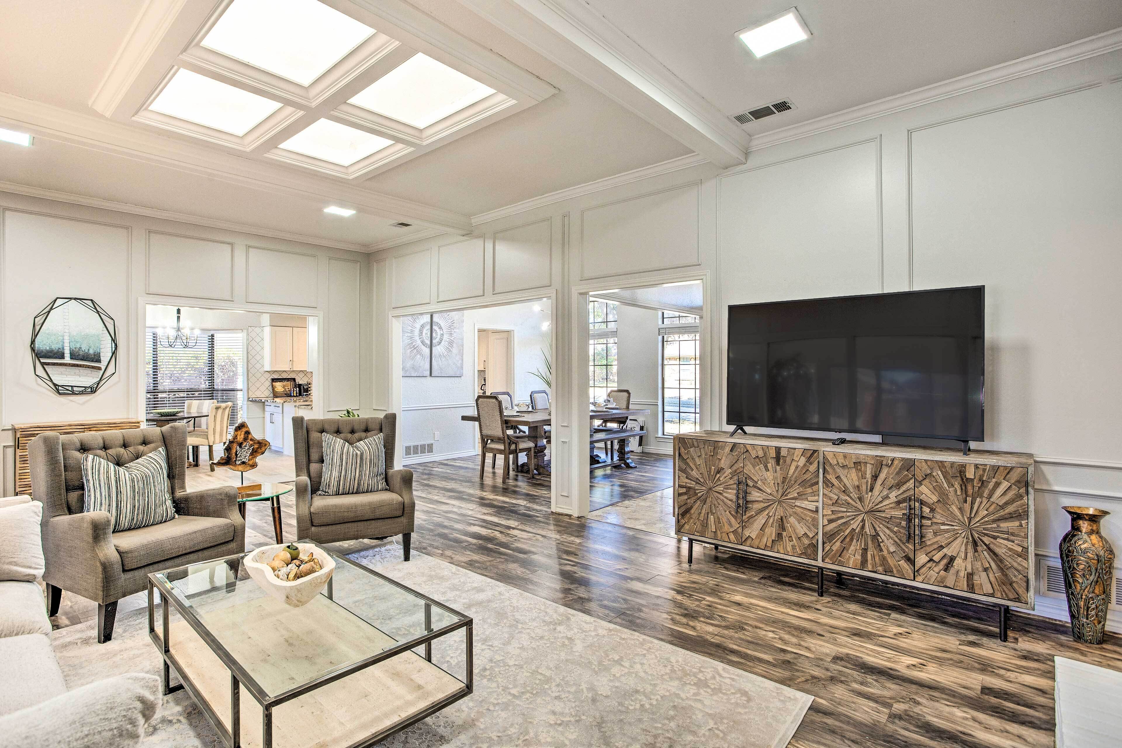 Modern Plano Home < 4 Mi to Adventure Landing