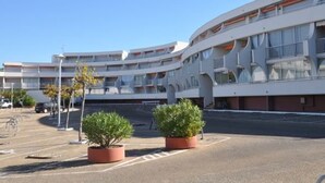 Unclassified image, 5 of 17, button - Ground Floor Studio with Private Terrace and Parking in Port Camargue (Port Camargue)