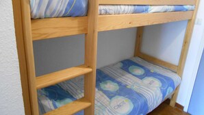 Unclassified image, 2 of 17, button - Ground Floor Studio with Private Terrace and Parking in Port Camargue (Port Camargue)