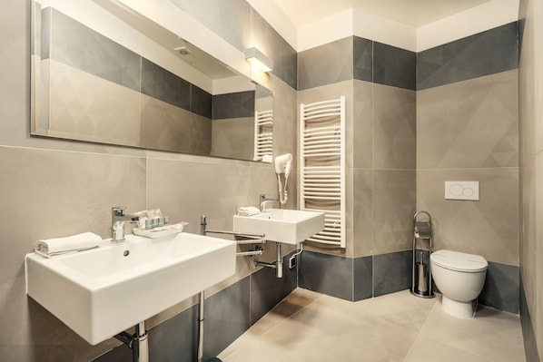 Appartement Ville | Literie hypoallergénique, minibar, décor unique, bureau