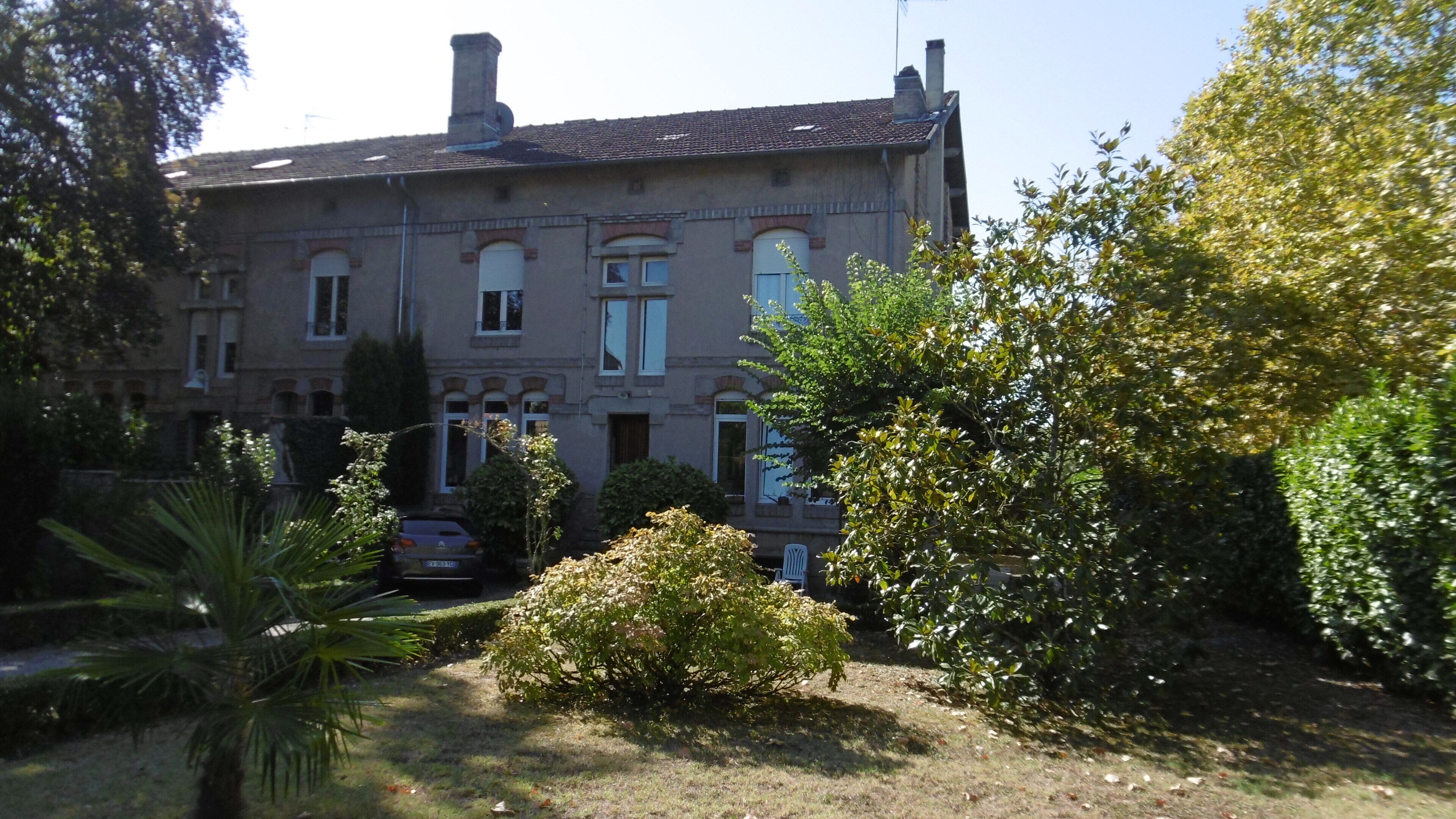 Beautiful bourgeois house at the Saut du Sabo (10 minutes from the center of Albi)