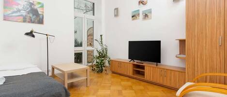 Fer et planche à repasser, Wi-Fi, draps fournis