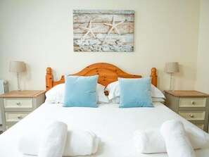 2 Schlafzimmer, Bügeleisen/Bügelbrett, Reisekinderbett, kostenloses WLAN